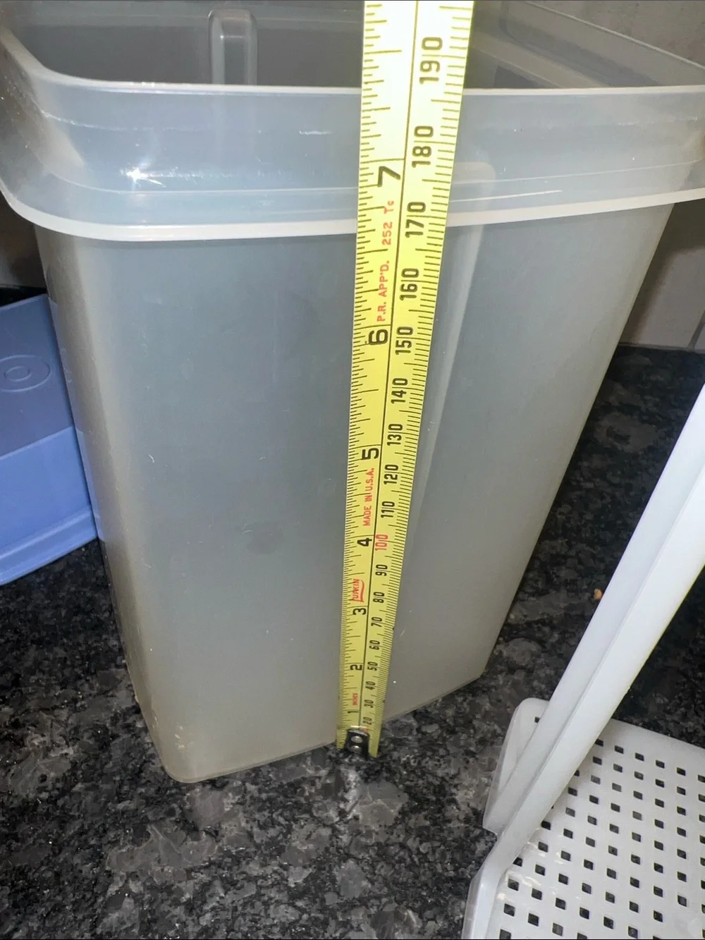 Tupperware item image